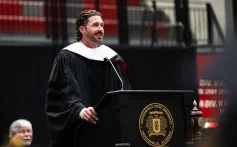Eric Church Delivers UNC-Chapel Hill Commencement Speech Like a Guitar Lesson, Performs ‘Carolina’ for Grads