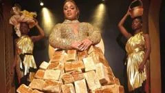 Dress made from 500 loaves stuns African film awards