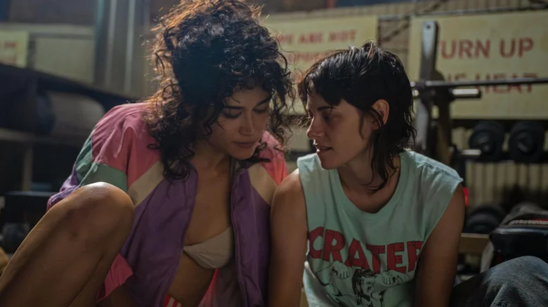 Jackie and Lou in a gym in Love Lies Bleeding