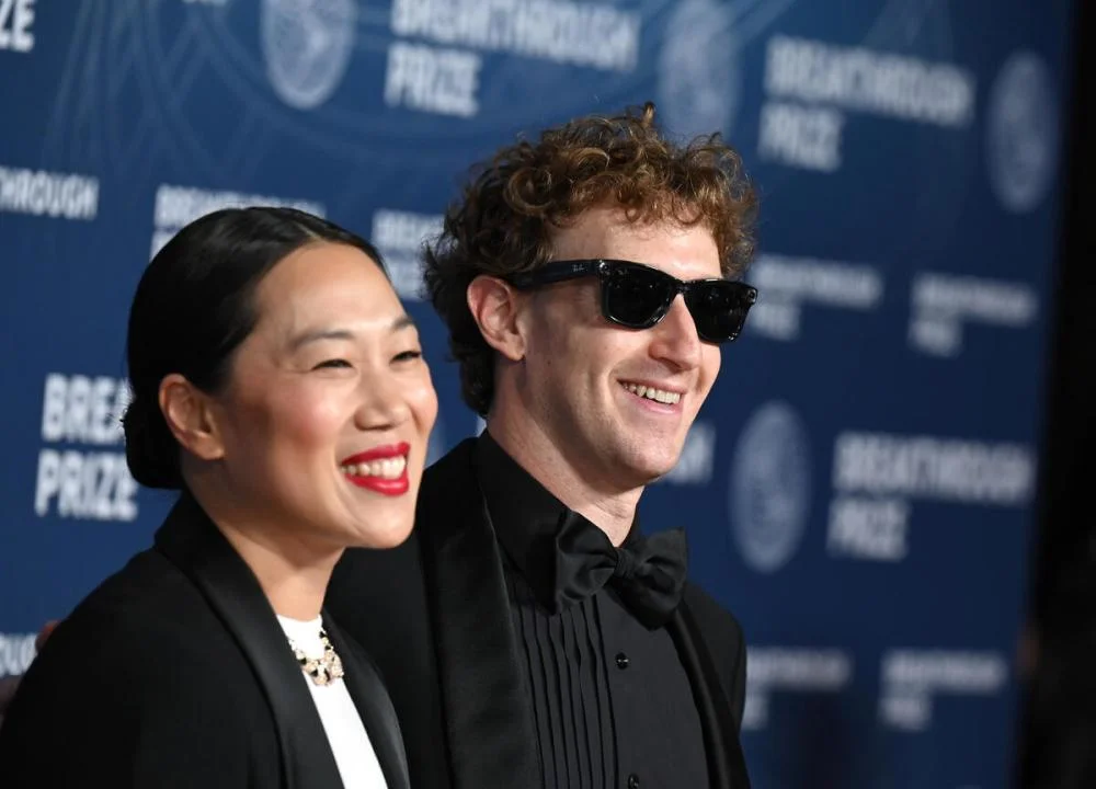 Priscilla Chan, Mark Zuckerberg at The 11th Breakthrough Prize Ceremony held at Barker Hanger on April 05, 2025 in Santa Monica, California.